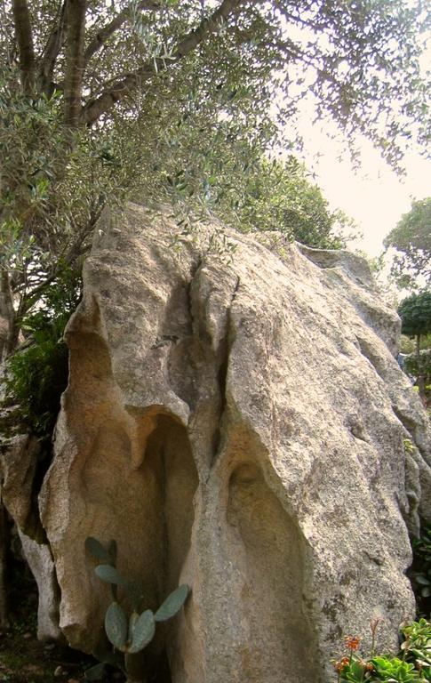 Le Tre Pietre Villa Baja Sardinia Buitenkant foto
